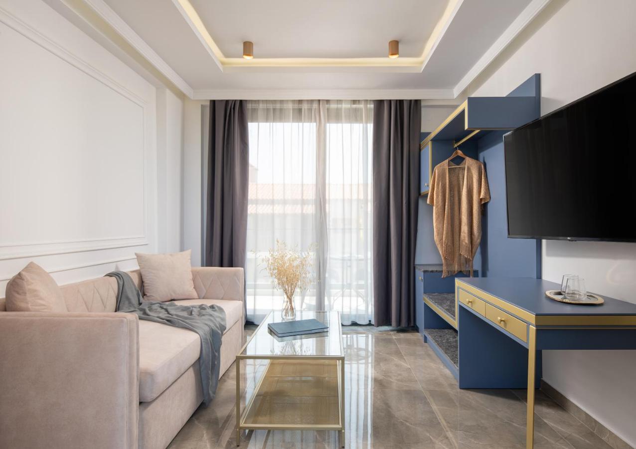 Acropol Golden Suites Неос Мармарас Екстериор снимка
